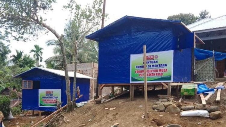 6 Unit Huntara Bantuan FIM PII Riau Sudah Dihuni Korban Gempa di Pasaman, Bupati: Terima Kasih Adinda Ulul Azmi 1 Bantuan huntara dari FIM PII Riau untuk korban gempa di Pasaman. (IST)