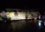 Ada Truk Terguling dan Tumpahkan CPO di Sitinjau Lauik, Akses Padang-Solok Terputus 7 Jam