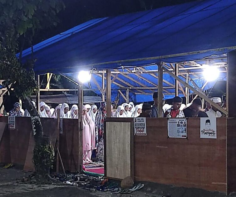 Salah satu rumah ibadah sementara di Nagari Kajai, Talamau, Pasbar yang dibangun DPC Gerindra Pasbar.