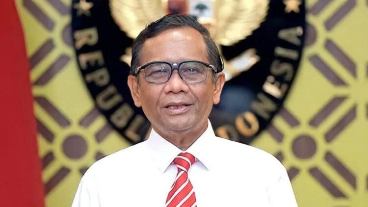 Sebut Penganiaya Ade Armando bukan Mahasiswa, Ini Perintah Mahfud ke Kapolda Metro Jaya 1 Menteri Koordinator Bidang Politik, Hukum, dan Keamanan (Menkopolhukam) Mahfud MD. (ANTARA/HO-Kemenko Polhukam RI/pri.)