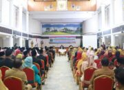 Gubernur Mahyeldi Lantik 78 Pejabat Administrator dan Pengawas