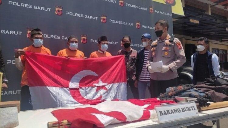 Ilustrasi penangkapan petinggi NII di salah satu daerah di Jawa. (net)