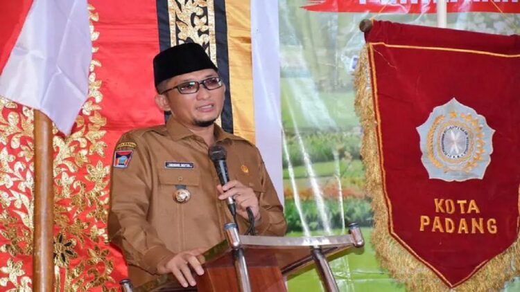 Wali Kota Padang Minta Warga Laporkan jika Ada Anak Stunting di Daerahnya 1 Wali Kota Padang Hendri Septa. (IST)