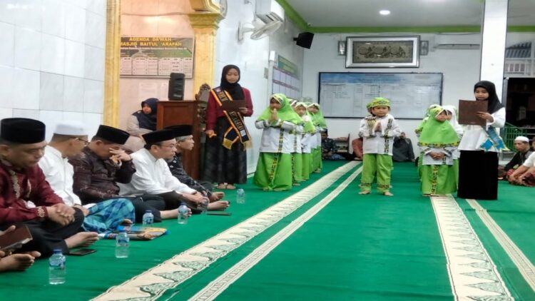 Masjid Baitul Arafah di Padang Ditetapkan sebagai Masjid Ramah Anak 1 Masjid Baitul Arafah, Banuaran, Kecamatan Lubuk Begalung ditetapkan sebagai masjid ramah anak. (IST)