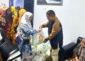Alhamdulillah, Ratusan Paket Sembako Andre Rosiade Dibagikan di Kabupaten Solok 2 Alhamdulillah, Ratusan Paket Sembako Andre Rosiade Dibagikan di Kabupaten Solok