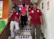 Diperiksa Hampir Dua Jam, Abien Langsung Ditahan dan Pakai Rompi Pink