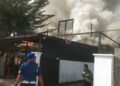 Rumah Pengusaha Aim Zen di PadangTerbakar, Api Diduga dari Ledakan AC