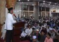 Ribuan Masyarakat Salat Idul Fitri di Masjid Raya Jabal Rahmah PT Semen Padang