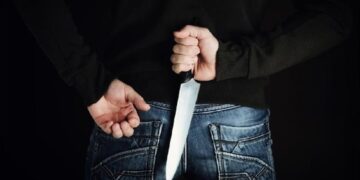 Buntut Pembagian Sumbangan, 2 Pengurus Makam di Sukabumi Dibacok secara Membabi Buta 8 Buntut Pembagian Sumbangan, 2 Pengurus Makam di Sukabumi Dibacok secara Membabi Buta