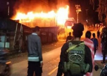 Patroli saat Aksi Pembakaran Rumah di Dogiyai Papua, Dua Anggota TNI malah Kena Panah