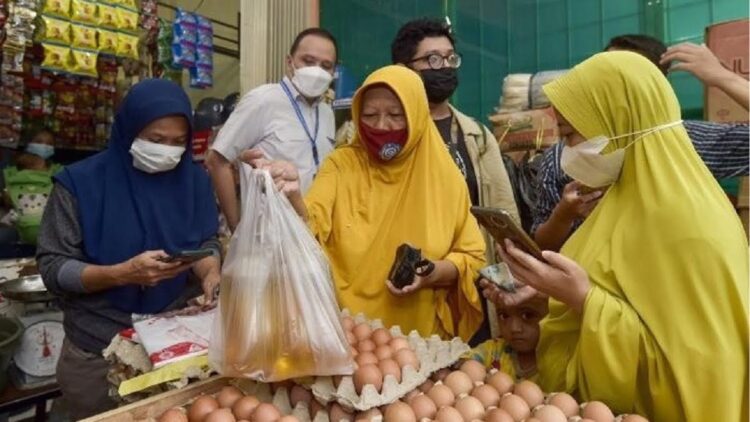 Pemerintah Luncurkan Program Minyak Goreng Rakyat 1 Program minyak goreng rakyat.