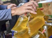 Sediakan Minyak Goreng Curah Murah untuk Masyarakat, Jokowi Perintahkan Ini ke Bulog