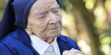 Suster Andre asal Perancis jadi Orang Tertua Dunia, Ini Rahasia Panjang Umurnya 8 Suster Andre asal Perancis jadi Orang Tertua Dunia, Ini Rahasia Panjang Umurnya