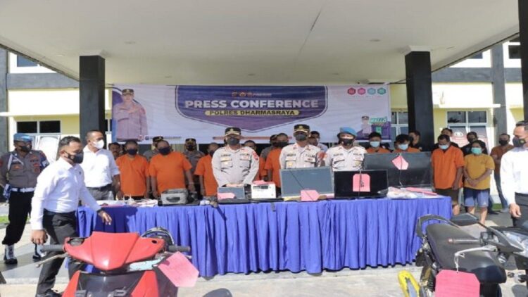 Polres Dharmasraya melakukan ekspos terkait pengungkapan kasus selama dua bulan terakhir. (IST)
