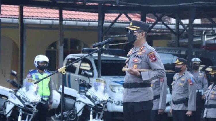 Kapolres Bukittinggi Minta Anggota Beri Contoh ke Masyarakat sebelum Lakukan Penindakan Lalulintas 1 Kapolres Bukittinggi AKBP Dody Prawiranegara. (Antara/Al Fatah)