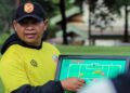 Kepala Pelatih Semen Padang FC Delfiadri. (Foto: Dok. Istimewa)