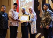 Semen Padang Raih Dua Penghargaan dari Kemnaker RI dan Gubernur Sumbar