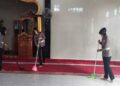 Rangkaian Hari Bhayangkara ke 76, Anggota Ditlantas Polda Sumbar Bersih-bersih Masjid