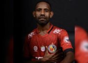 Perkuat Lini Pertahanan, Semen Padang FC Pinang Zulkifli Kosepa asal Papua