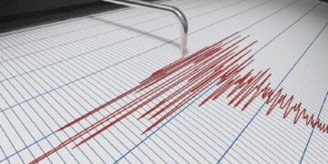 Puluhan Bangunan Rusak akibat Gempa M 5,8 di Mamuju, 1.000 Warga Mengungsi di Stadion Manakarra 7 Ilustrasi gempa. (net)