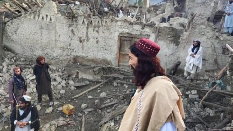 1.000 Orang Lebih Tewas dan 1.500 Lainnya Terluka akibat Gempa M 6,1 di Afghanistan 1 Afghanistan dilanda gempa, korban tewas terus meningkat. (BAKHTAR NEWS AGENCY)