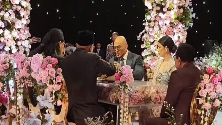 Usai Resmi Menikahi Sabrina Chairunissa, Deddy Corbuzier Aktif lagi di Media Sosial 1 Deddy Corbuzier. (Instagram @diaz.hendropriyono)