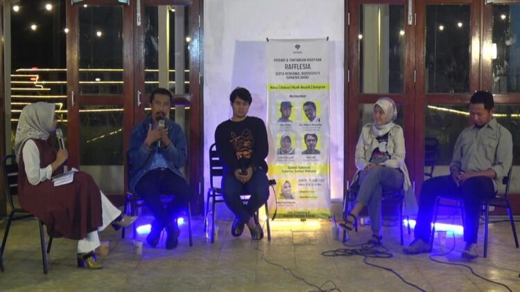 Ketika Potensi Kekayaan Bunga Rafflesia dan Biodiversity Sumbar Disorot 1 Potensi dan tantangan kekayaan rafflesia dalam bincang-bincang yang digelar channel YouTube INTERES di Padang.