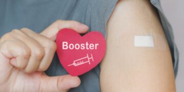 Antisipasi Naiknya Kasus COVID-19, Pemerintah Berlakukan Booster sebagai Syarat Perjalanan 7 Antisipasi Naiknya Kasus COVID-19, Pemerintah Berlakukan Booster sebagai Syarat Perjalanan