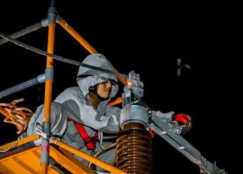 Dalam Kondisi Cuaca Buruk, PLN Berhasil Pulihkan 100 Persen Gangguan Listrik Sumatera-Babel