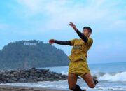Jadwal Liga 2 belum Jelas, Semen Padang FC Latihan di Pantai Padang