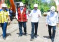 Presiden Jokowi Tinjau Proyek Peningkatan Struktur Jalan di Pulau Nias