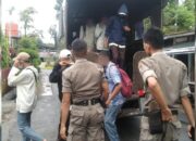 Satpol PP Padang Tangkap Puluhan Pelajar untuk Antisipasi Tawuran