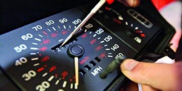 Mau Tahu Odometer Mobil masih Asli atau Udah Reset, Begini Cara Ceknya! 8 Mau Tahu Odometer Mobil masih Asli atau Udah Reset, Begini Cara Ceknya!