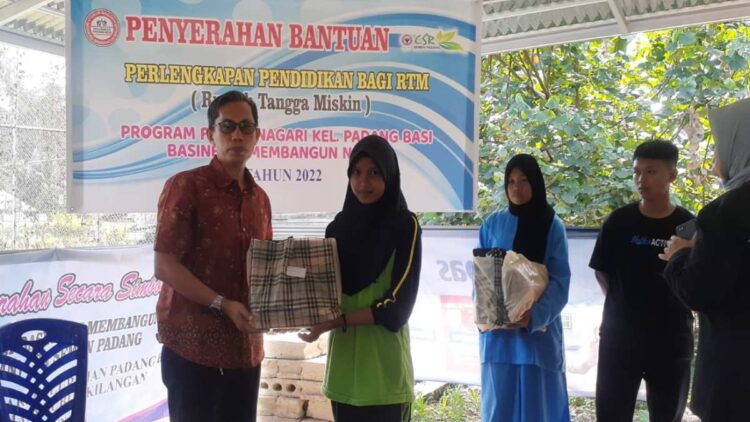 bantuan pendidikan semen padang