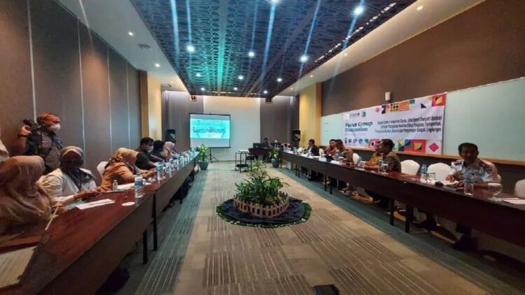 Pakar: Kemenhub Kembangkan Sistem Transportasi Cerdas di Padang dan Bukittinggi 1 Diskusi kelompok terpumpun Dampak Sistem Transportasi Cerdas Terhadap Peningkatan Kualitas Hidup Pengguna Transportasi , Peningkatan Manfaat Ekonomi dan Pengurangan Dampak Lingkungan (Antara/Ikhwan Wahyudi)