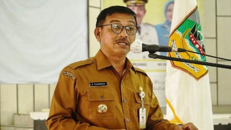 Pemkab Solok Selatan bakal Naikkan Honor Guru Tahfiz Rp200 Ribu per Bulan 1 Bupati Solok Selatan, Khairunas. (ANTARA/HO-Diskominfo Solok Selatan)