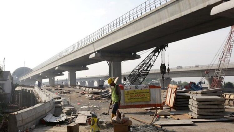 Ilustrasi pengerjaan proyek kereta cepat Jakarta-Bandung. (net)