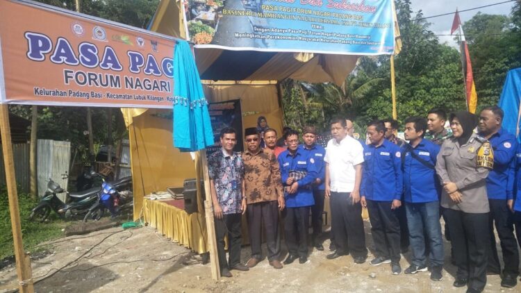 Peresmian pasar pagi Forum Nagari Lubuk Kilangan.