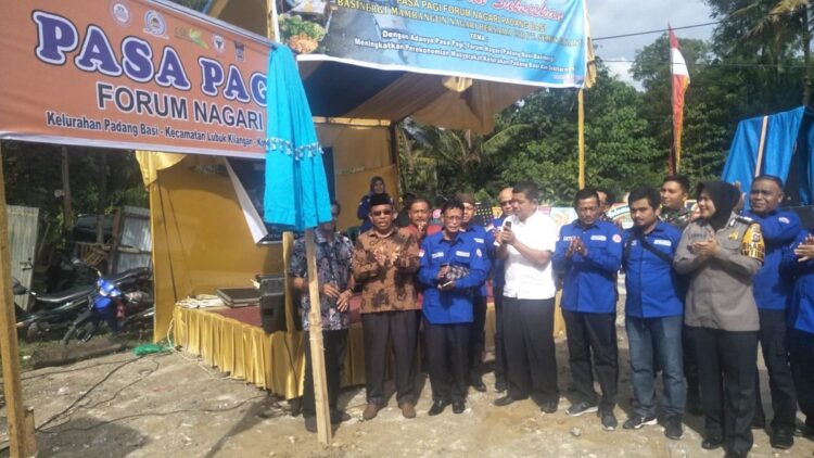 Peresmian pasar pagi Forum Nagari Lubuk Kilangan.