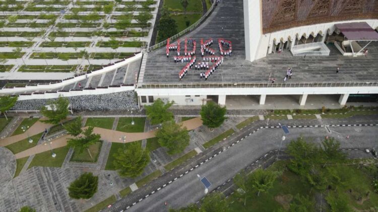 Kanwil Kemenkumham Sumbar Gelar Virtual Run di Perayaan HDKD ke-77 1 Kanwil Kemenkumham Sumbar kembali menggelar sejumlah kegiatan menjelang perayaan puncak Hari Dharma Karya Dhika (HDKD) ke-77.