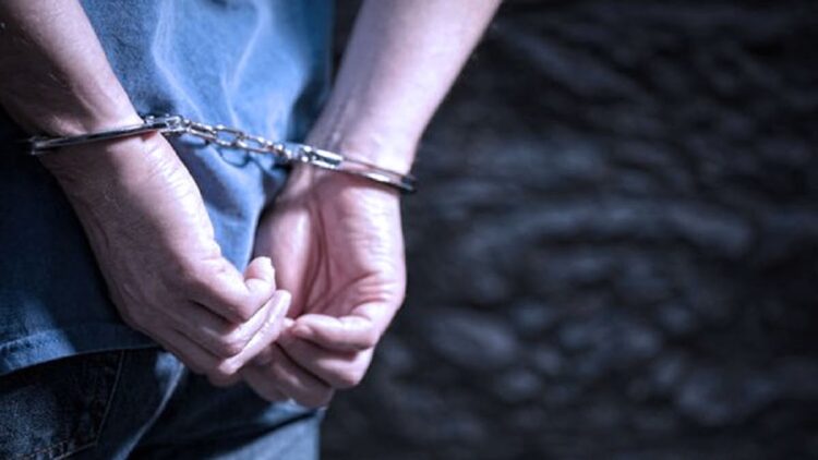 Ilustrasi tangan diborgol. (net)