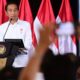 Presiden Jokowi memberi arahan terkait kenaikan Pertalite