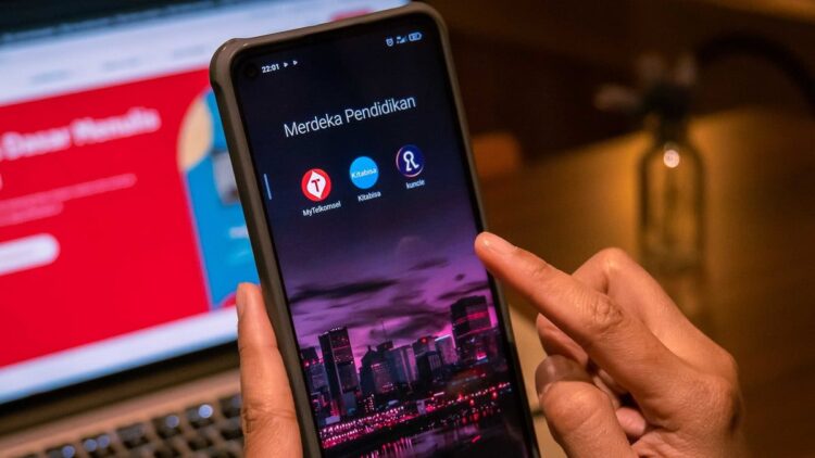 Program Merdeka Pendidikan Telkomsel