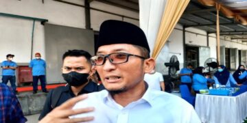 Wali Kota Padang Hendri Septa berbicara terkait bantuan BBM