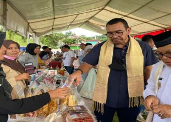 Bantu Pengusaha Pra Sejahtera Naik Kelas, BUMN Gelontorkan Program Mekaar di Sawahlunto