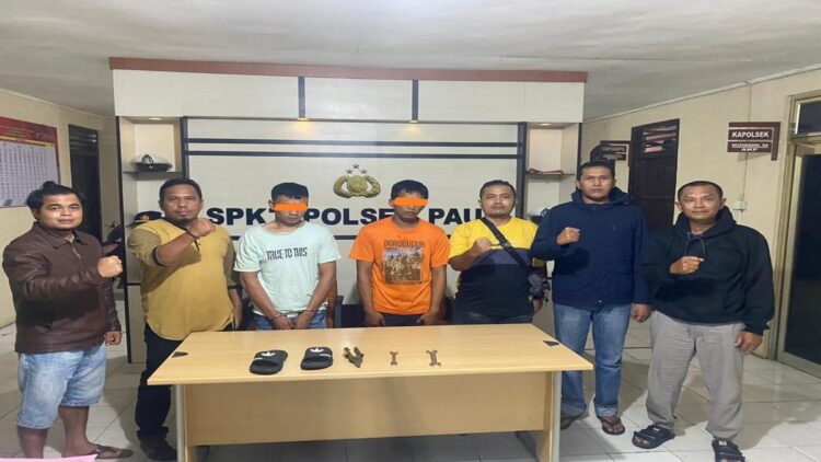 Polisi Ringkus Dua Pencuri Gardu di Padang, Ngakunya Sudah 11 Kali Beraksi 1 Polisi menangkap dua pelaku pencurian gardu di Unand Padang. (IST)
