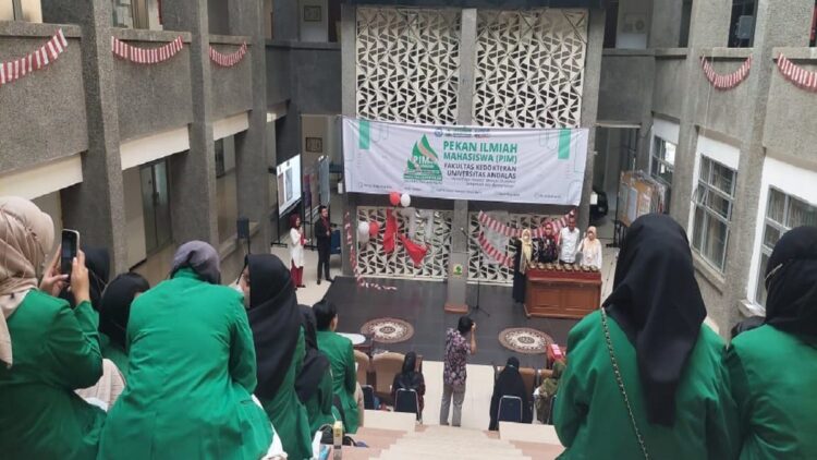 Latih Kemampuan Mahasiswa Membuat Karya Ilmiah, FK Unand Gelar PIM ke 3 1 Pekan Ilmiah Mahasiswa ke 3 FK Unand. (IST)