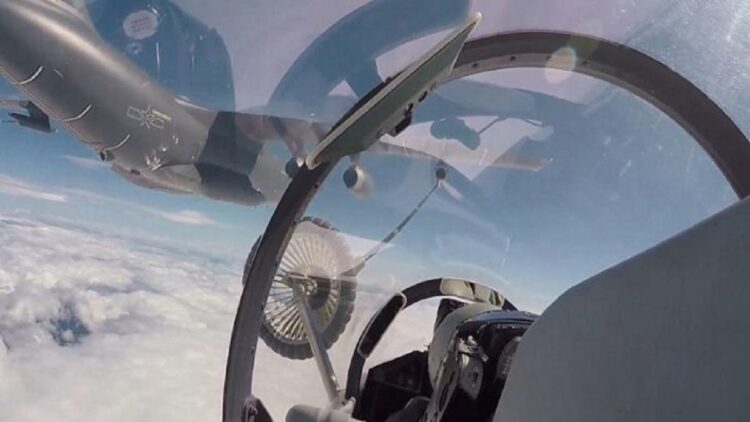 Kepung Taiwan, China Kirim 20 Pesawat Tempur dan 14 Kapal Perang 1 China kerahkan pesawat tempur ke Taiwan. (Foto/Xinhua)