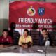 pelatih Semen Padang FC Delfiadri dan kapten saat presscon usai pertandingan