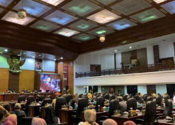 Gubernur Sumbar Ajukan Kenaikan Belanja Daerah Rp284,7 Miliar 13 rapat paripurna terkait belanja daerah di DPRD Sumbar